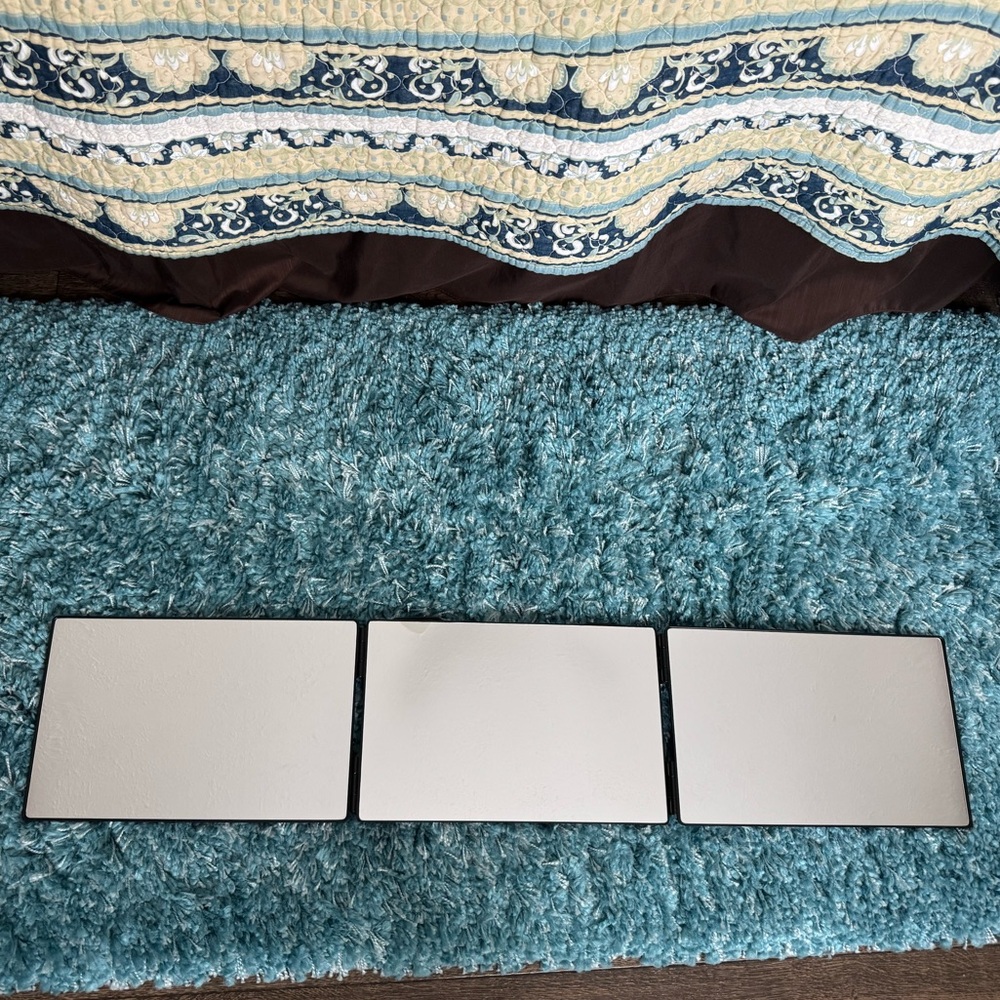 NWOT 3 way over door mirror for cutting back of hair - Picture 2 of 11